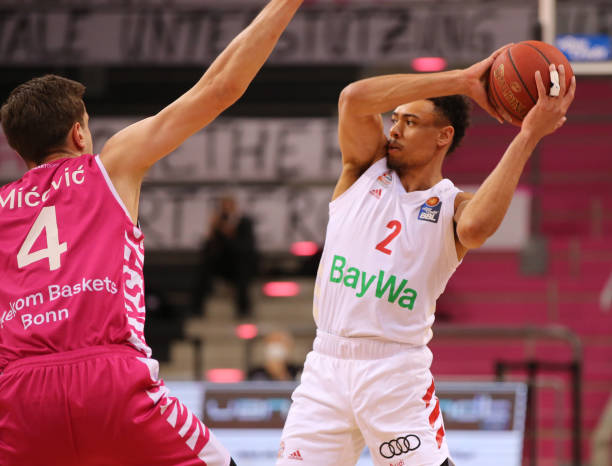 展现强劲实 展现强劲实