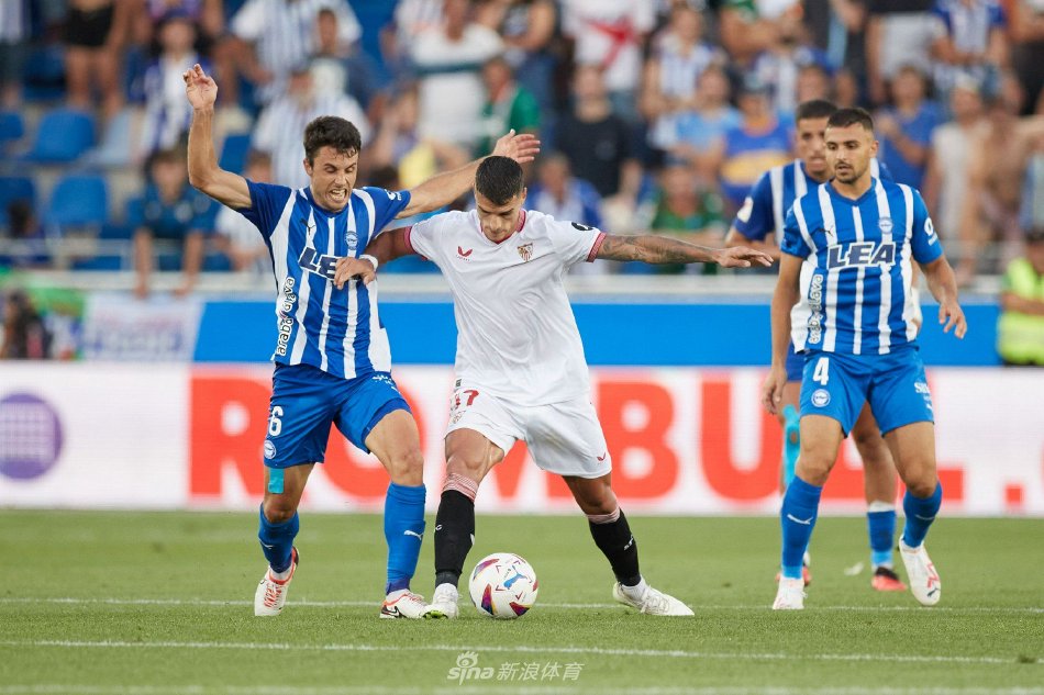 半段帮助皇 半段帮助皇