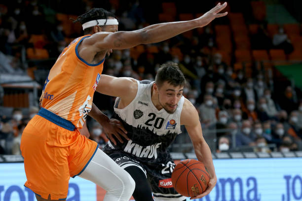 的高速突破 的高速突破