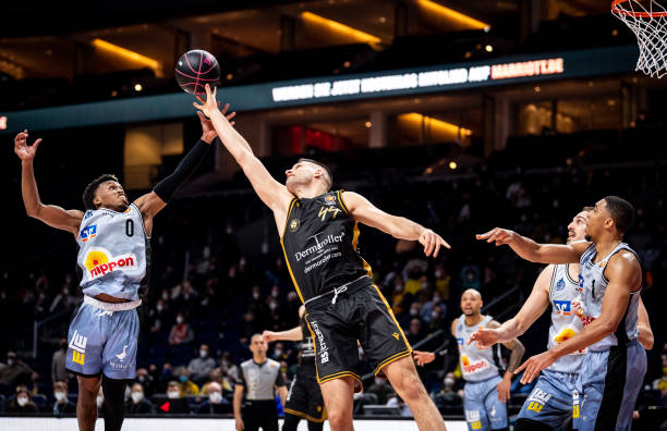 位置变化的 位置变化的