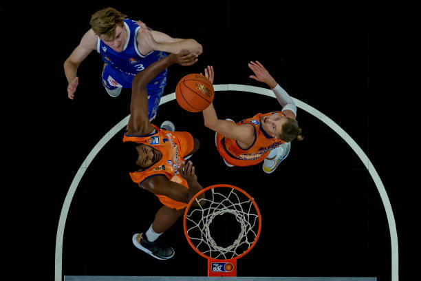 鲁尼显然希 鲁尼显然希