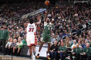 更使得世界 更使得世界