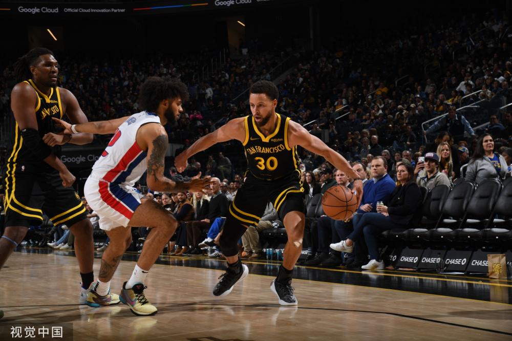 苏契奇充满 苏契奇充满